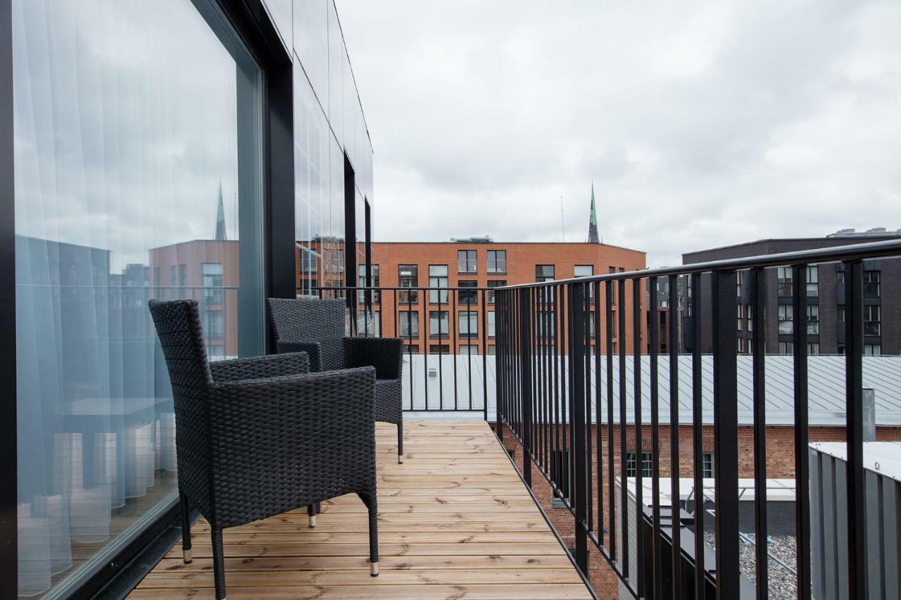 8Era Business Executive Rotermanni Apartments Tallinn Bagian luar foto