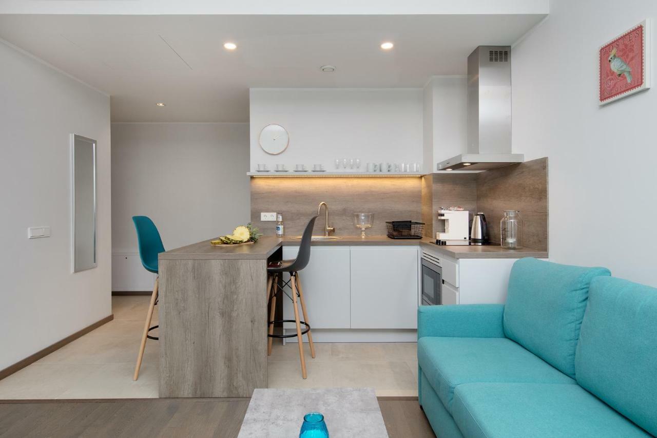 8Era Business Executive Rotermanni Apartments Tallinn Bagian luar foto