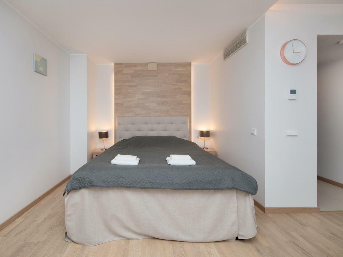 8Era Business Executive Rotermanni Apartments Tallinn Bagian luar foto