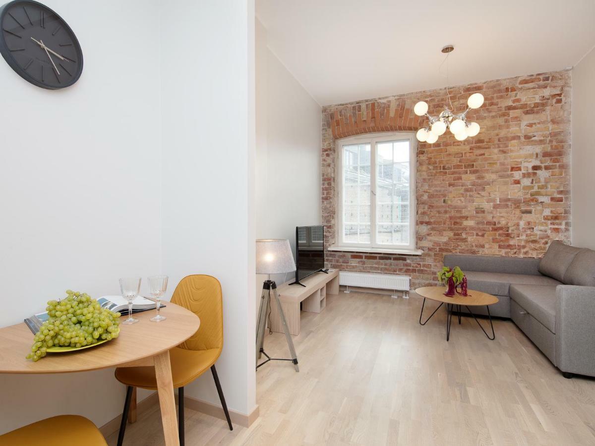 8Era Business Executive Rotermanni Apartments Tallinn Bagian luar foto