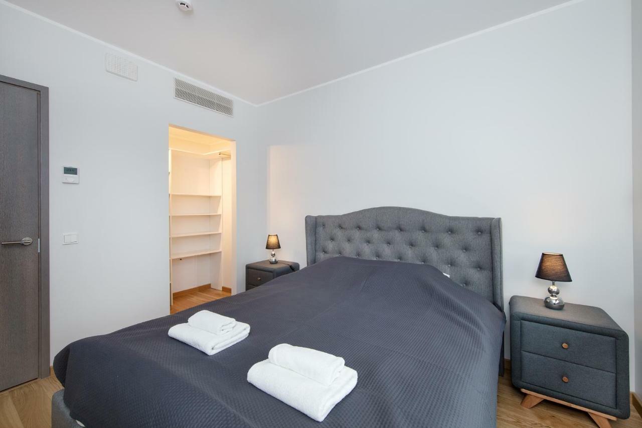 8Era Business Executive Rotermanni Apartments Tallinn Bagian luar foto